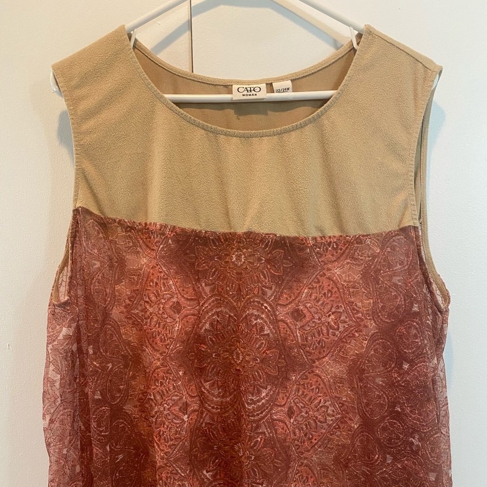 Sleeveless blouse